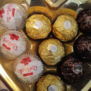 Meet your Posher, Angie